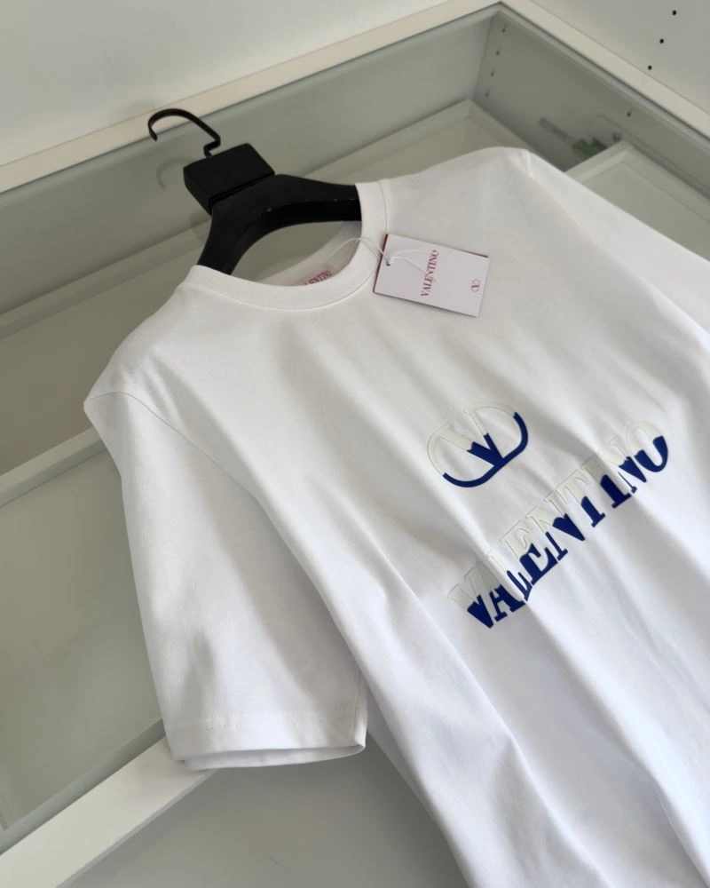 Functional Valentino T-Shirts 174645