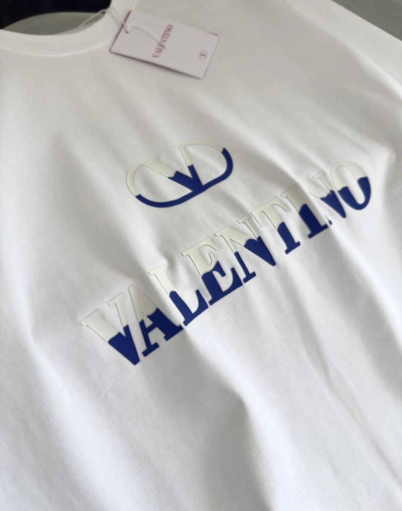 Functional Valentino T-Shirts 174645