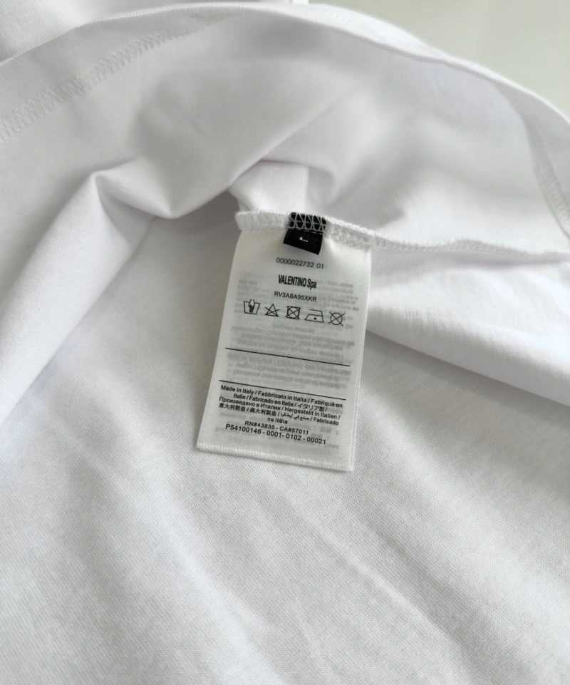Functional Valentino T-Shirts 174645