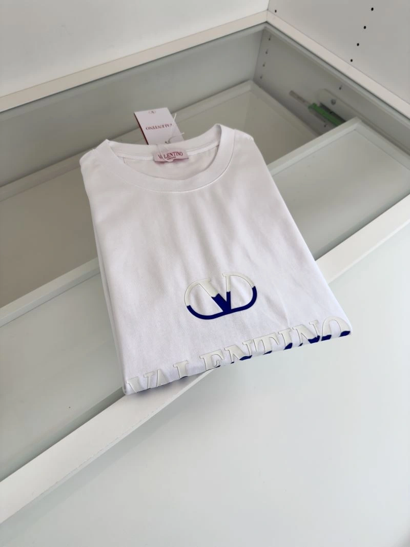 Functional Valentino T-Shirts 174645