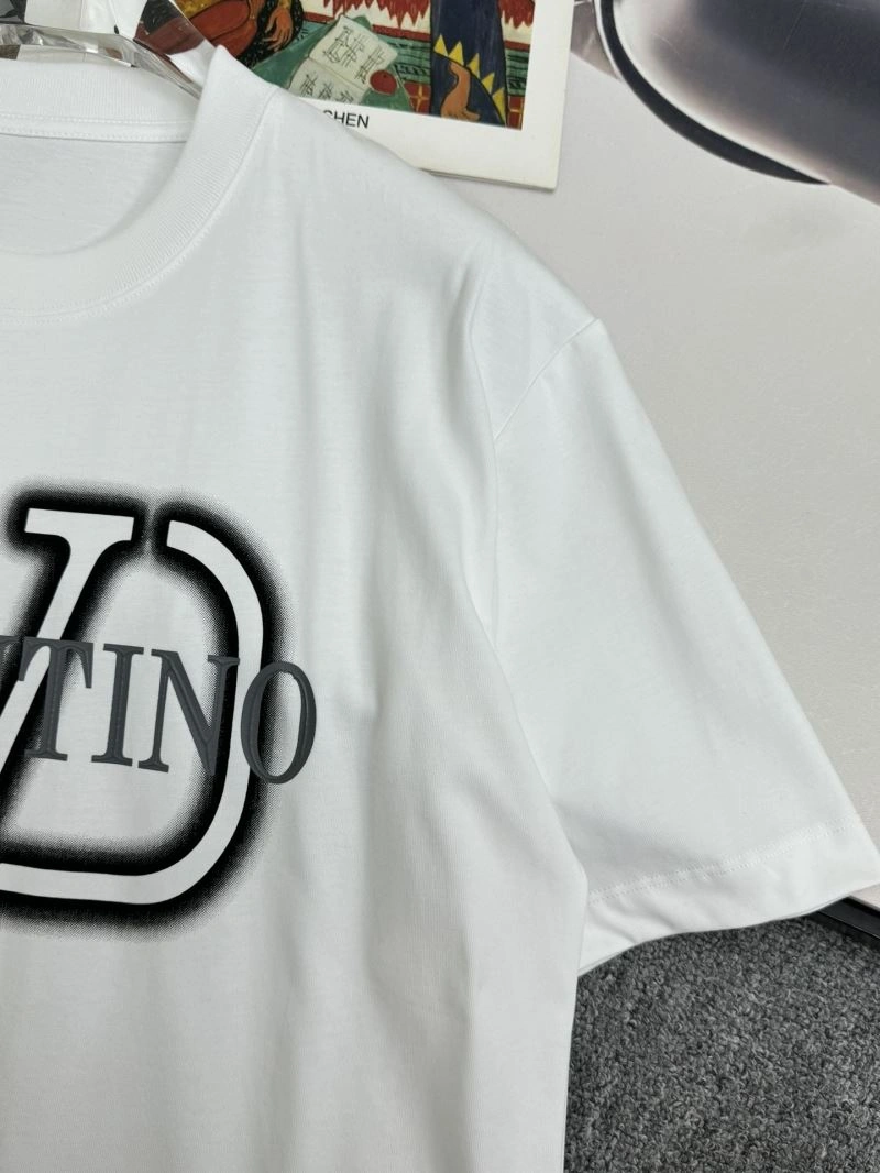 Valentino T-Shirts Effortless 174658