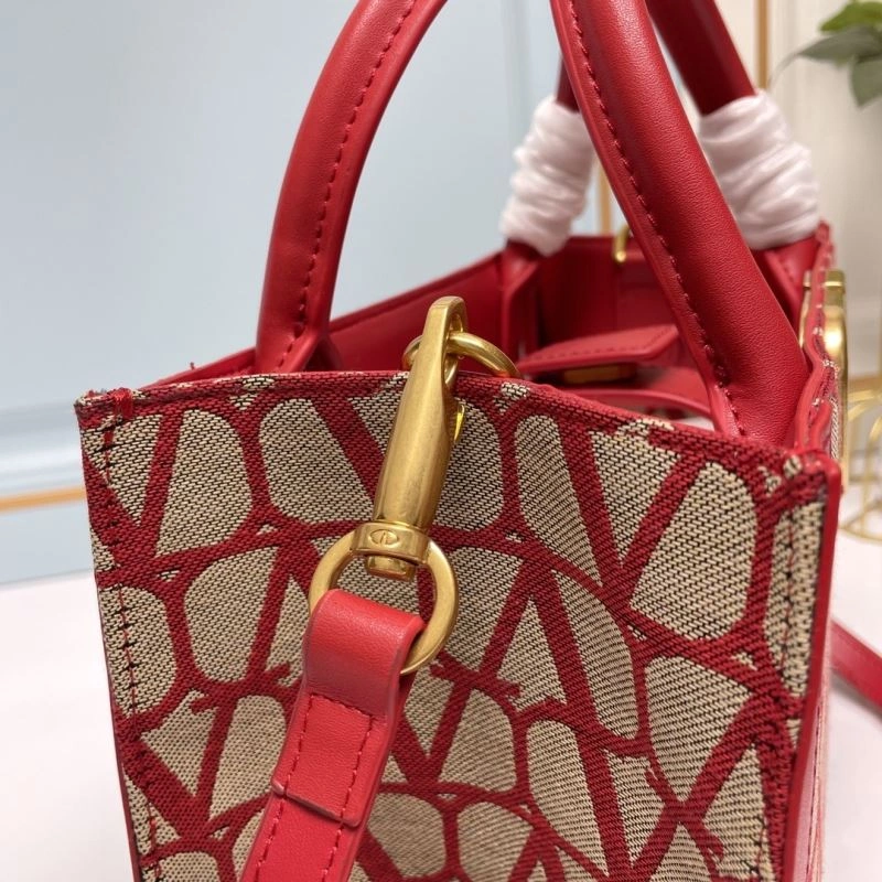 Trendsetting Valentino Top Handle Bags 86688