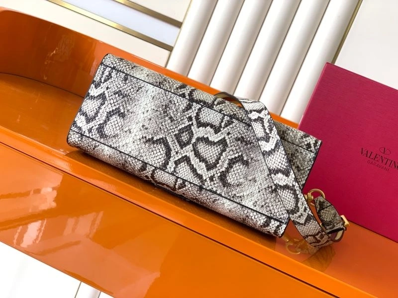 Valentino Top Handle Bags Trendsetting 86735