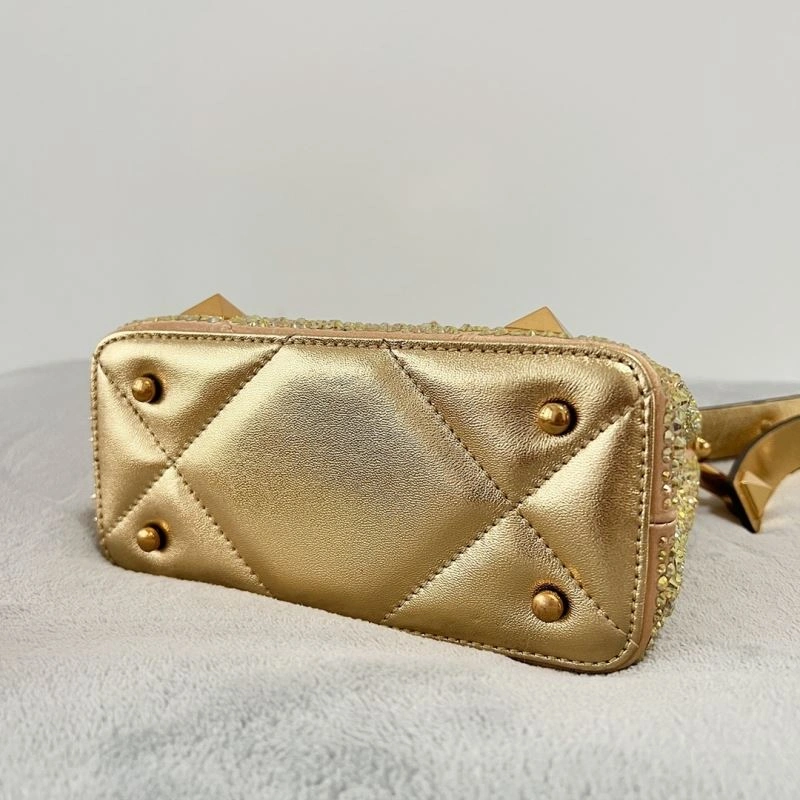 Valentino Top Handle Bags Resilient 59548