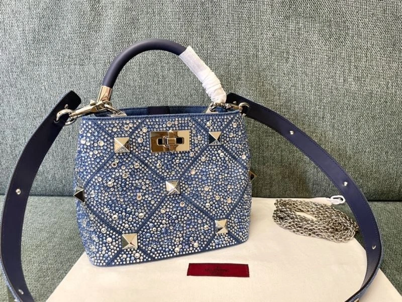 Valentino Top Handle Bags GoAnywhere 59592