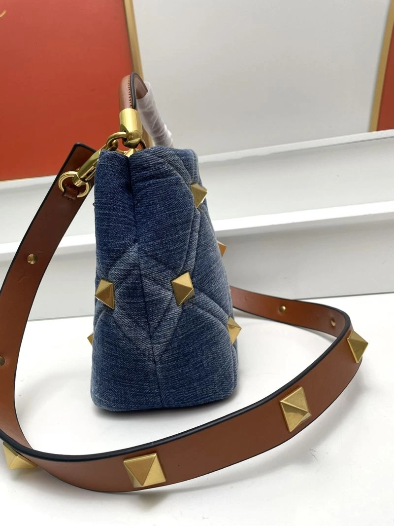 Resilient Valentino Top Handle Bags 81948