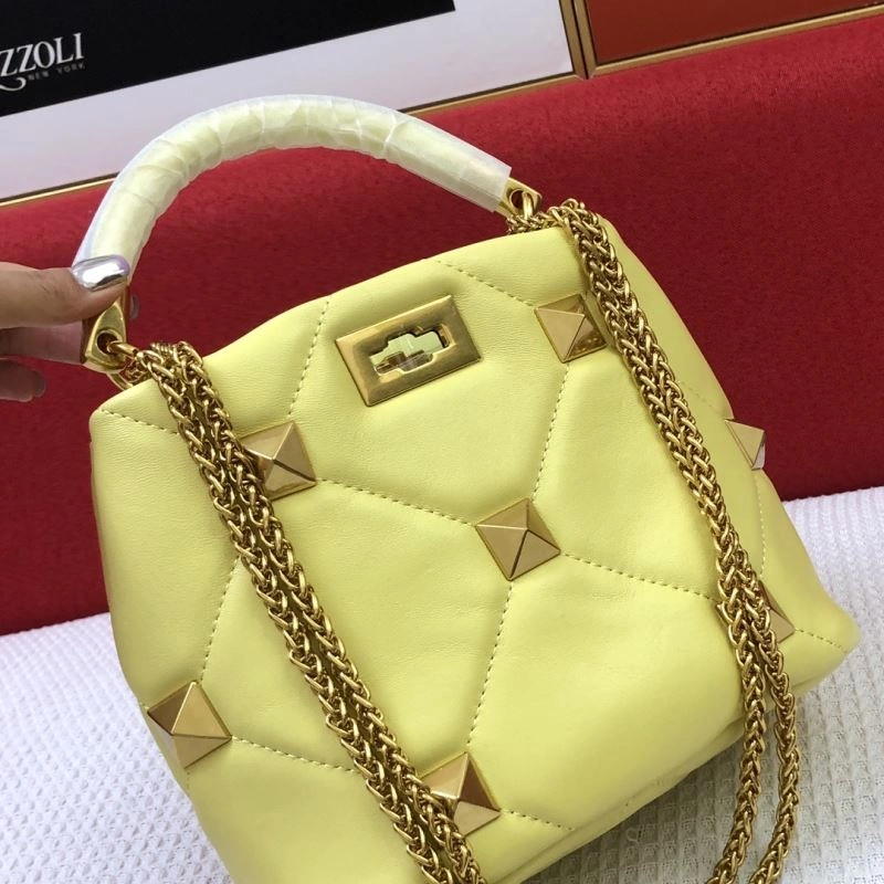 Modern Valentino Top Handle Bags 81928