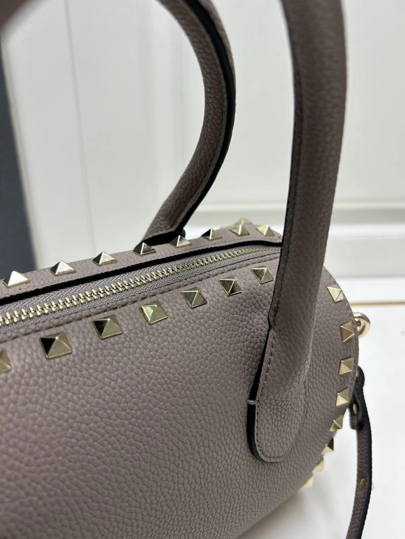 Sleek Valentino Top Handle Bags 81913