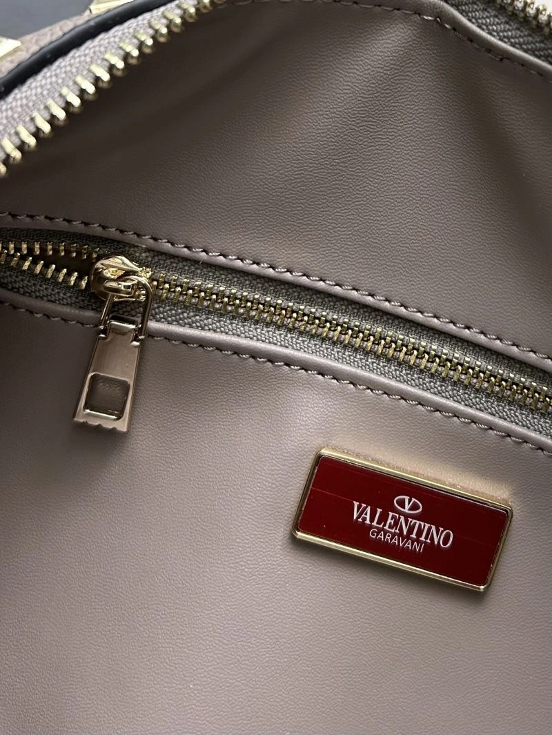 Sleek Valentino Top Handle Bags 81913