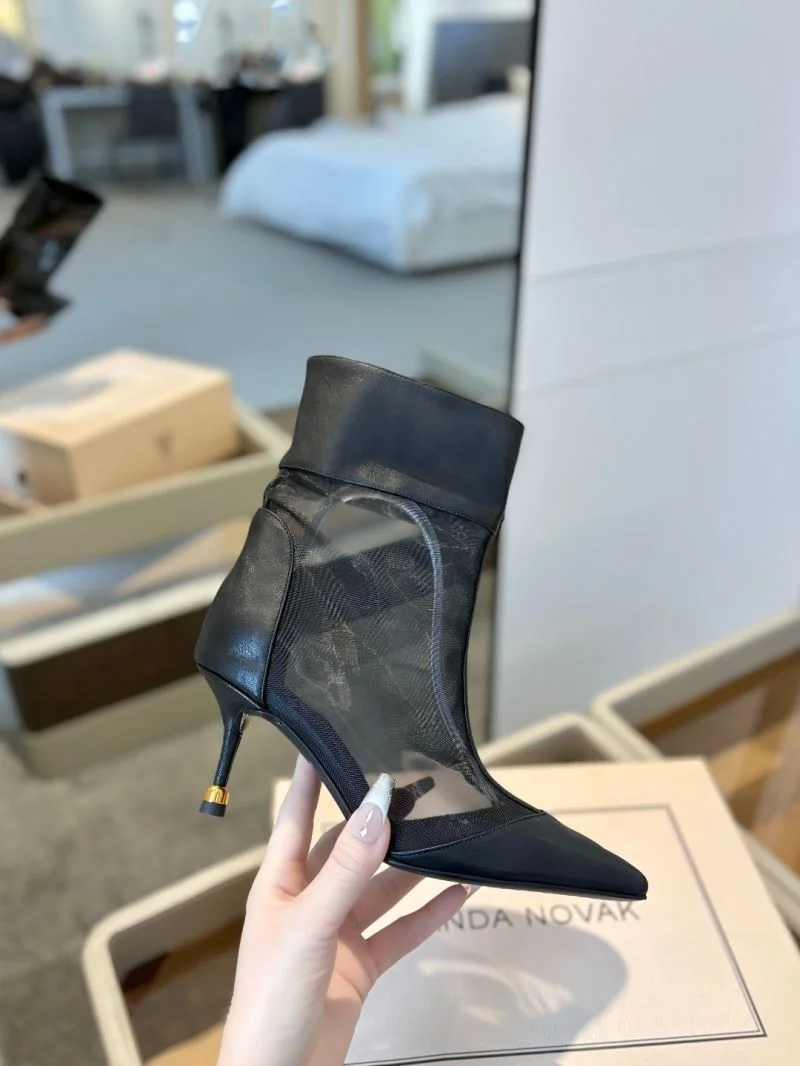 Vanda Novak Boots Refined 8681