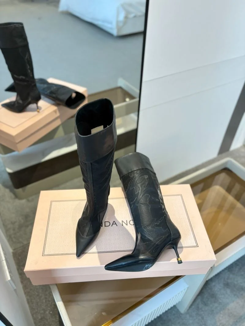 Vanda Novak Boots HighPerformance 8685