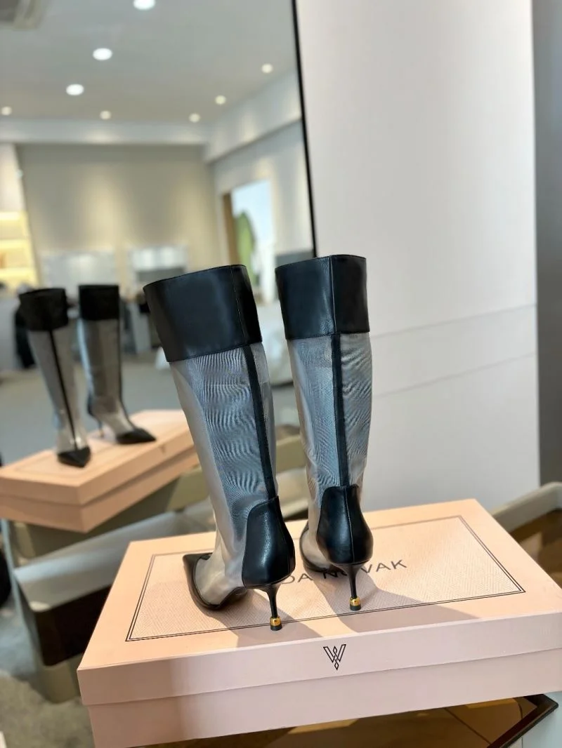 Vanda Novak Boots Youthful 8696