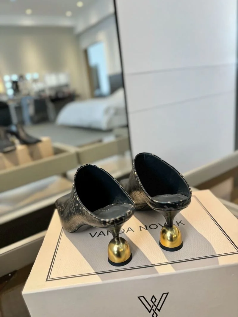 Comfortable Vanda Novak Sandals 5736