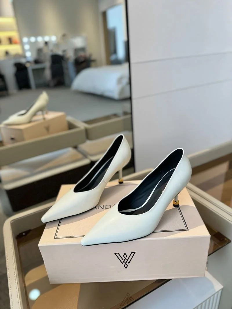 Functional Vanda Novak Shoes 5734