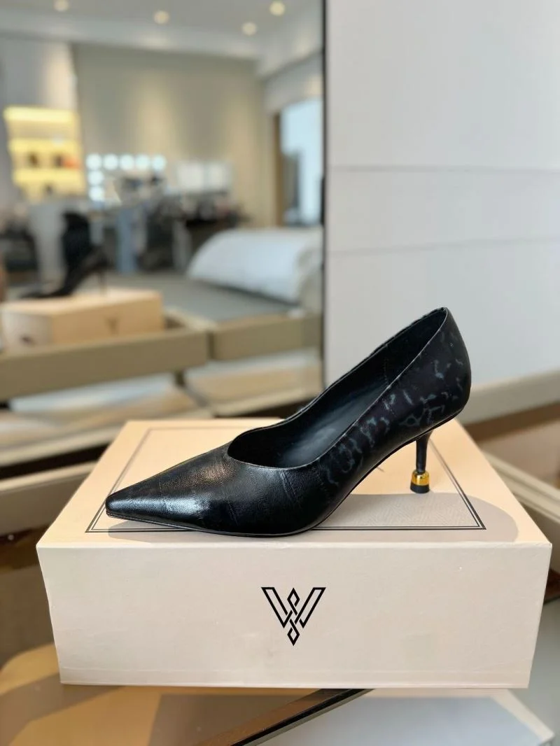 Compact Vanda Novak Shoes 5723
