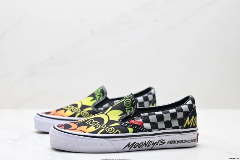 Vans Shoes WrinkleFree 2848