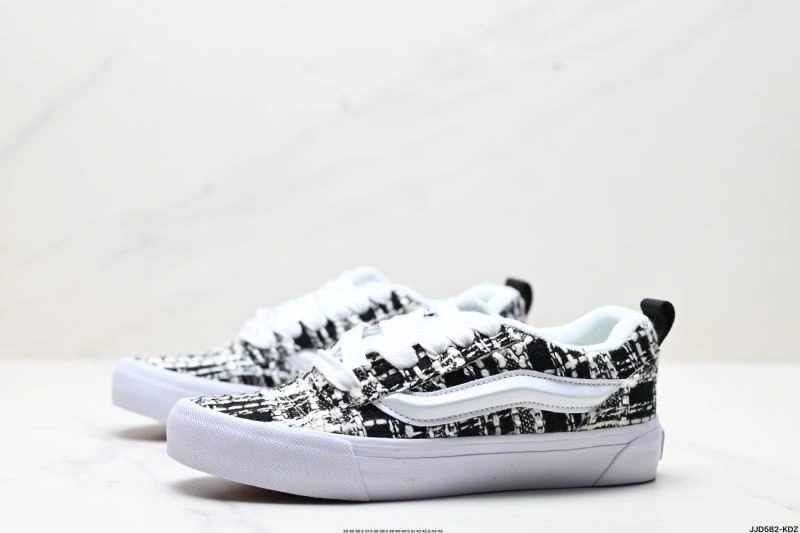 Sleek Vans Shoes 2834