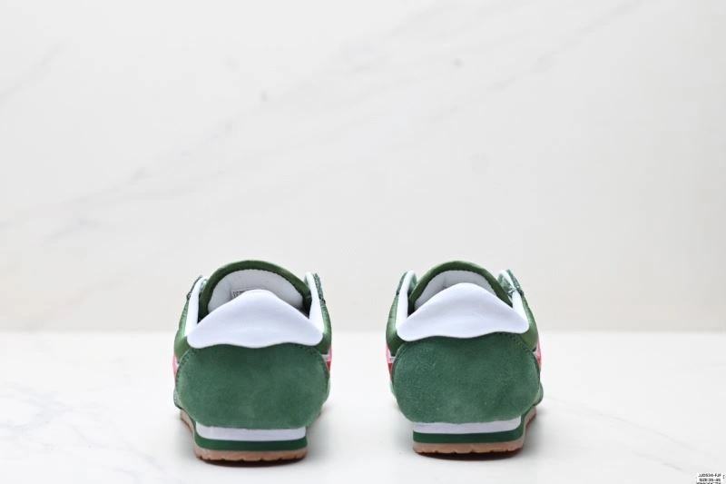 TechFriendly Vans Shoes 1637