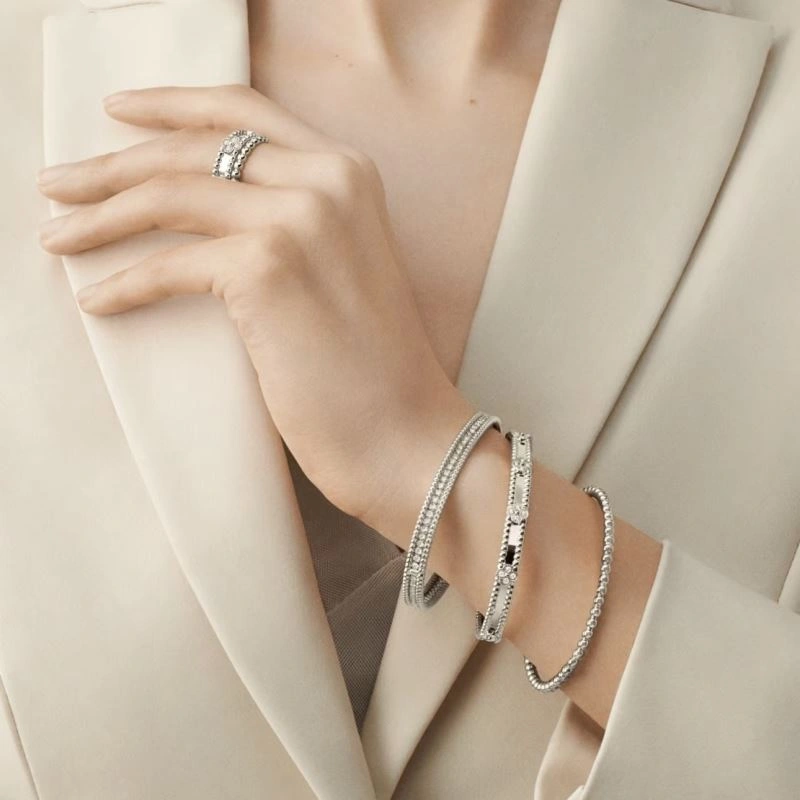 Premium Vca Bracelets 255450