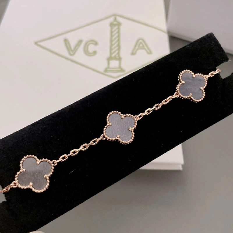 Vca Bracelets Functional 254012