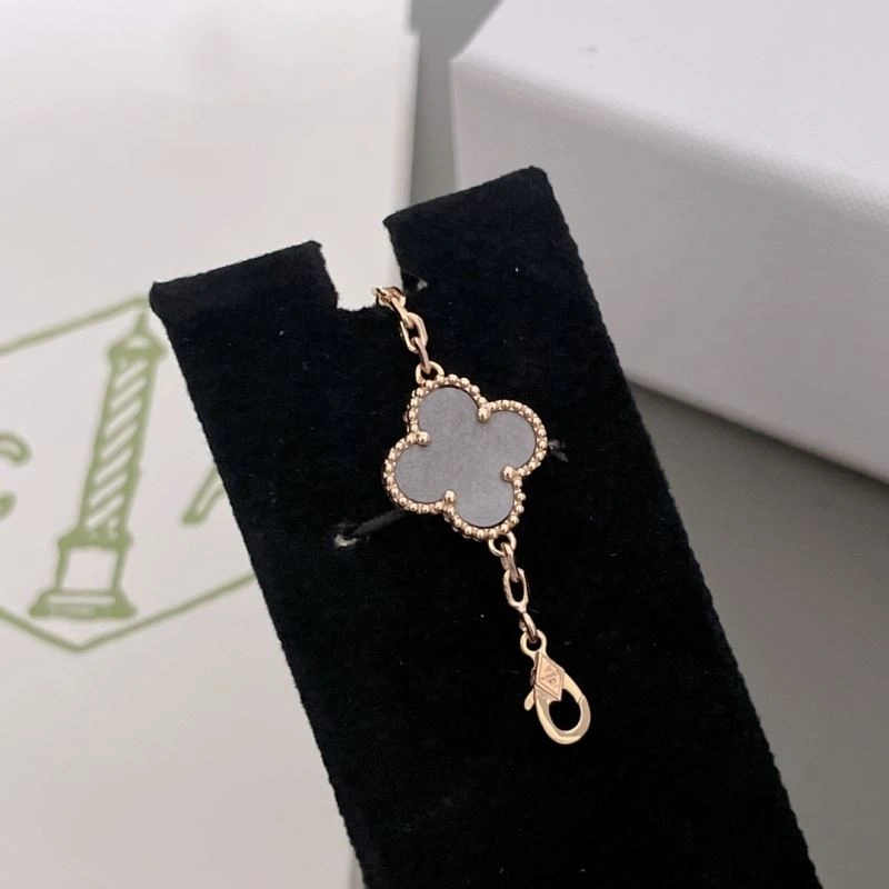Vca Bracelets Functional 254012