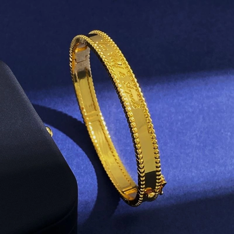 Vca Bracelets NewStyle 255463