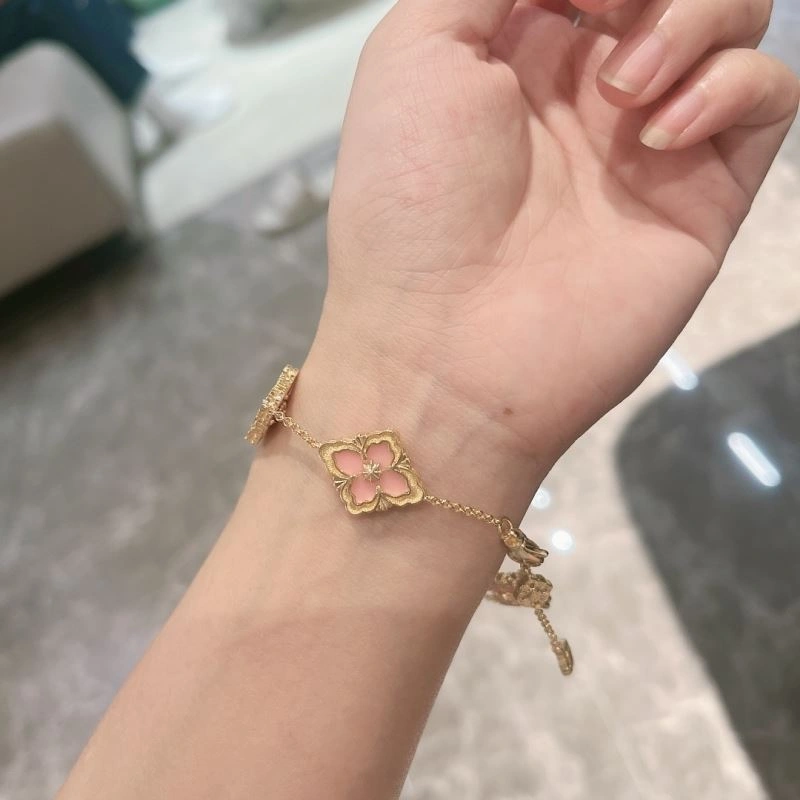 Vca Bracelets Attractive 255439