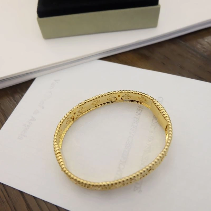 Vca Bracelets Functional 255417