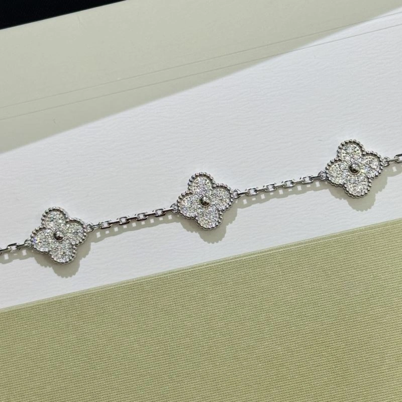 Vca Bracelets OdorResistant 255525