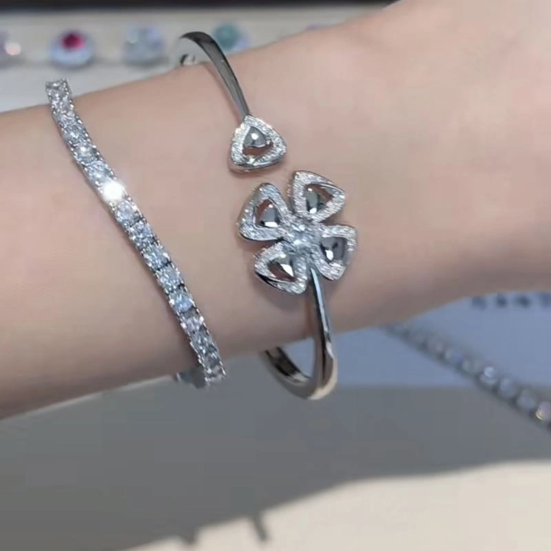 Comfortable Vca Bracelets 255537
