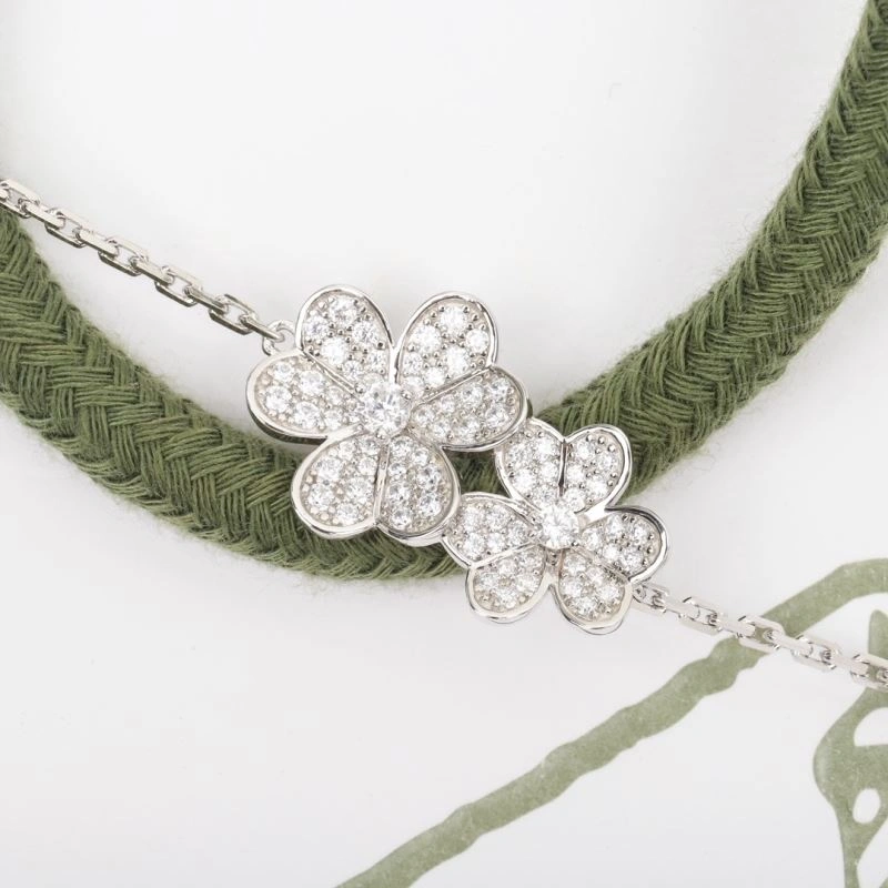 Vca Bracelets SmoothTexture 255530