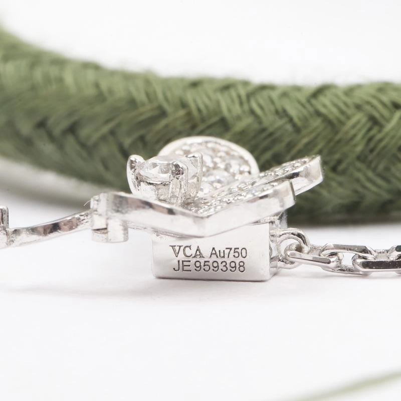 Vca Bracelets SmoothTexture 255530