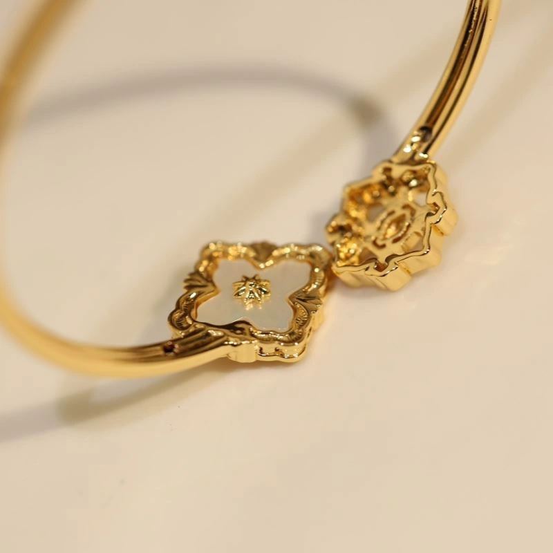 Trendsetting Vca Bracelets 255474