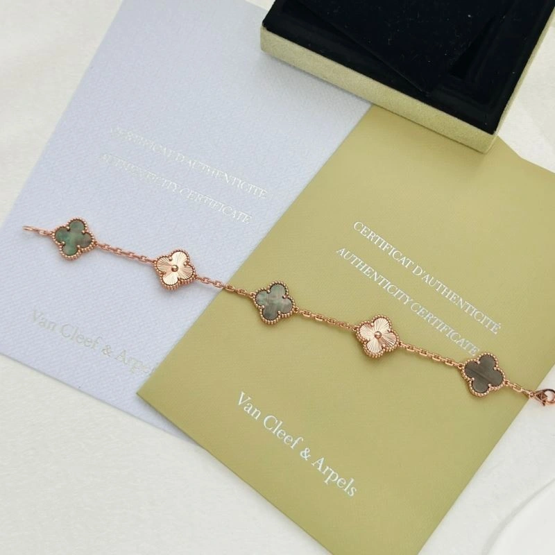 Vca Bracelets Fashionable 254007