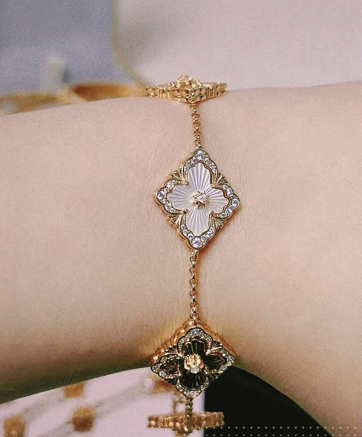Vca Bracelets TechFriendly 255476