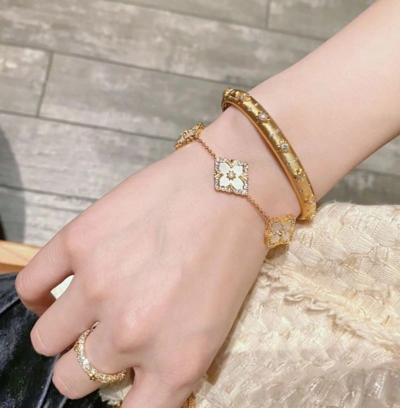 Vca Bracelets TechFriendly 255476