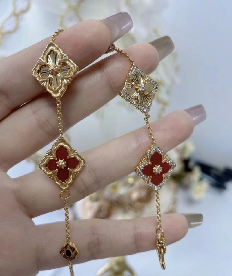 UrbanChic Vca Bracelets 255477