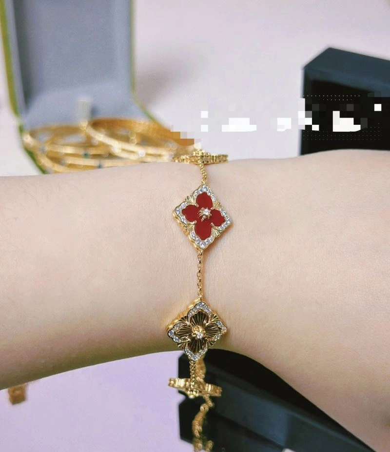 UrbanChic Vca Bracelets 255477