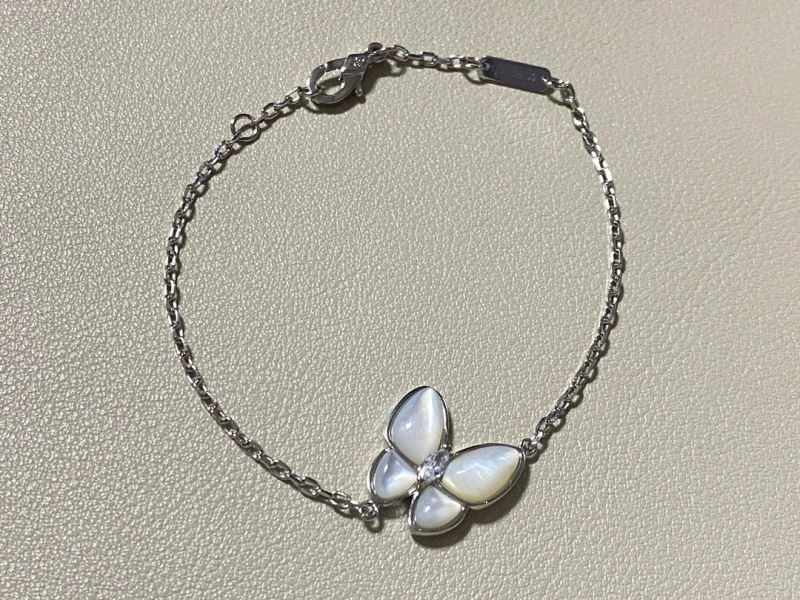 Vca Bracelets Practical 255480