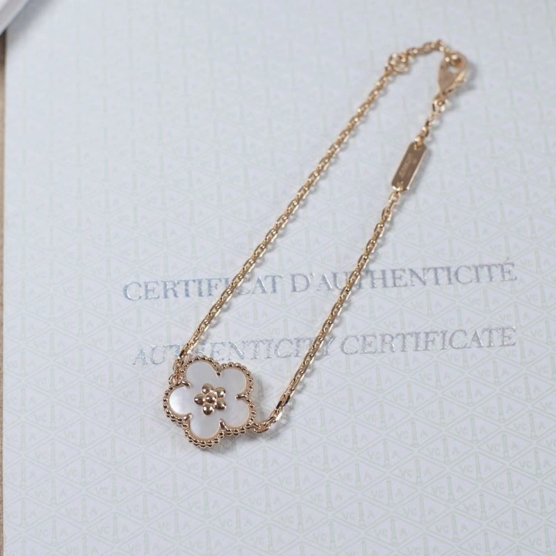 Vca Bracelets Versatile 255378