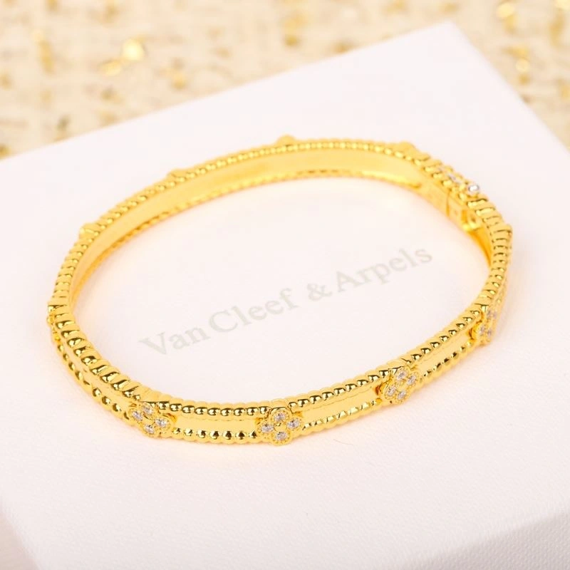 Compact Vca Bracelets 255338