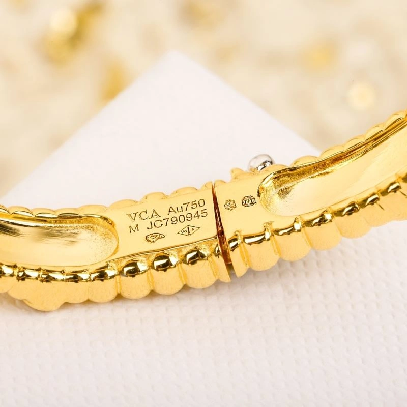 Compact Vca Bracelets 255338