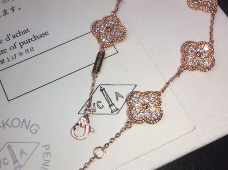 Vca Bracelets GoAnywhere 255343