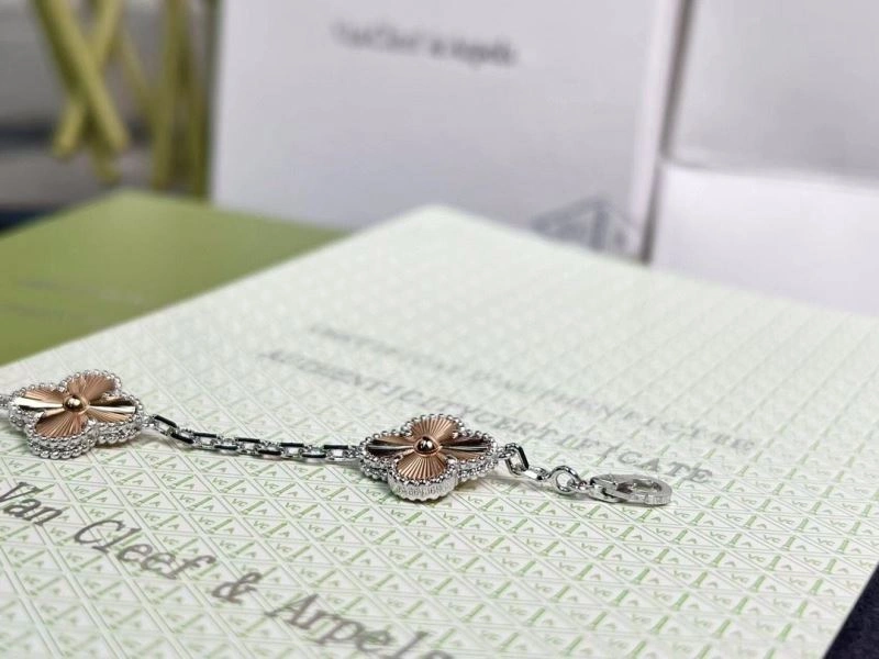 Vca Bracelets Affordable 255333