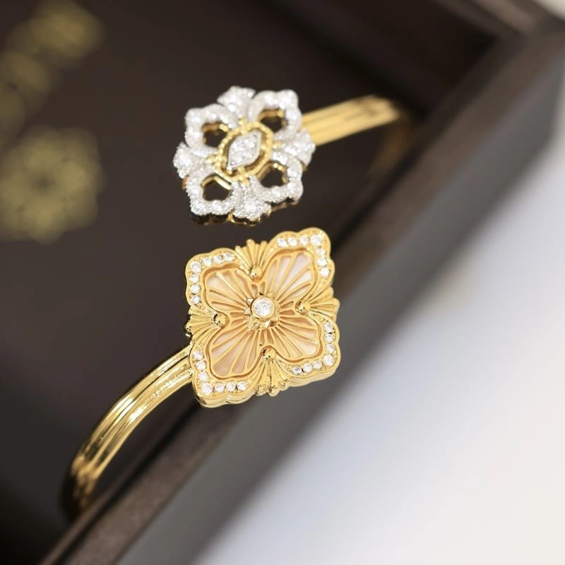 Vca Bracelets Versatile 255331