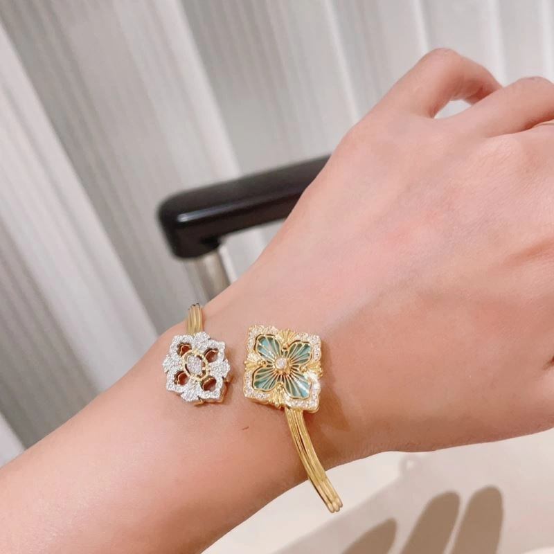 Minimalist Vca Bracelets 255316