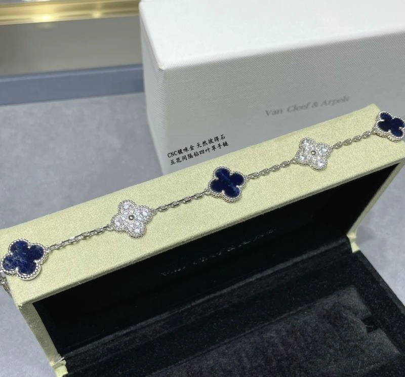 Vca Bracelets Modern 255335