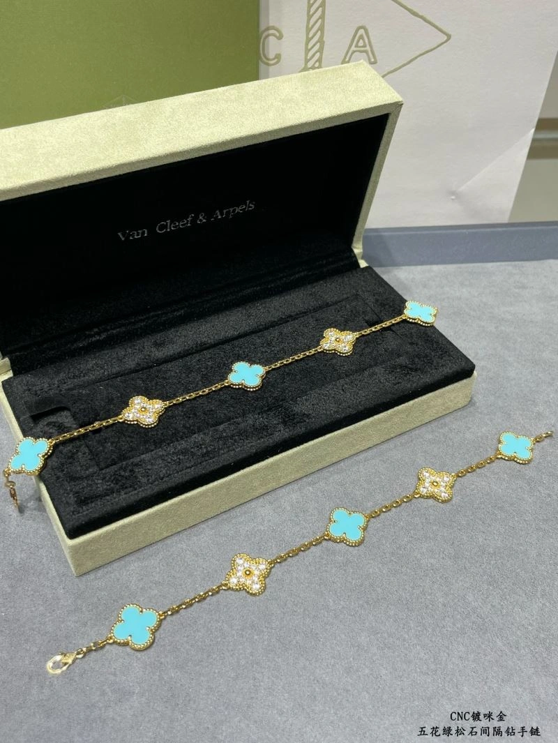 Vca Bracelets Modern 255307