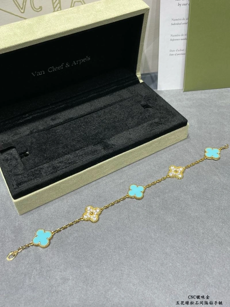 Vca Bracelets Modern 255307