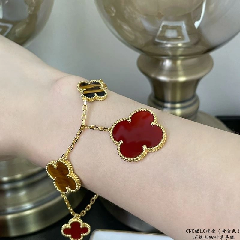 Vca Bracelets Soft 255287